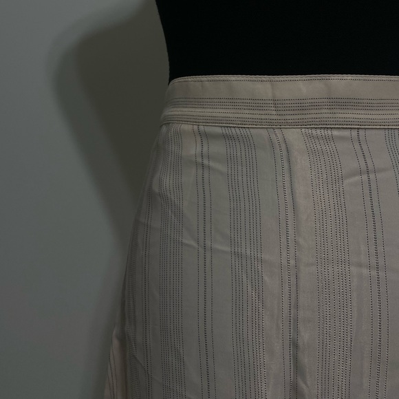 Long Button Skirt - Picture 8 of 10